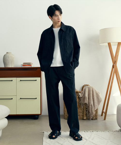 MINDBRIDGE（マインドブリッジ）の「[COUTURE]ワンタックリラックスフィットチェック組織シアサーカーバンディングパンツ（その他パンツ・メンズ・ダークネイビー・38/29/32/30/34/36）」の8枚目の写真