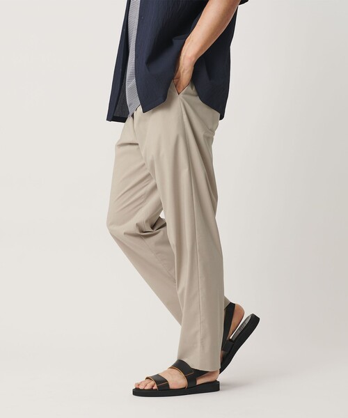 BEAUTY&YOUTH UNITED ARROWS(ビューティーアンドユースユナイテッドアローズ)の「クール 1プリーツ テーパード スラックス NO.7 接触冷感 ヨコストレッチ(スラックス・メンズ・ネイビー/ナチュラル/ブラック・S/M/XL/L)」の8枚目の写真