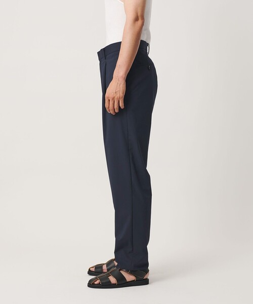 BEAUTY&YOUTH UNITED ARROWS(ビューティーアンドユースユナイテッドアローズ)の「クール 1プリーツ テーパード スラックス NO.7 接触冷感 ヨコストレッチ(スラックス・メンズ・ネイビー/ナチュラル/ブラック・S/M/XL/L)」の11枚目の写真