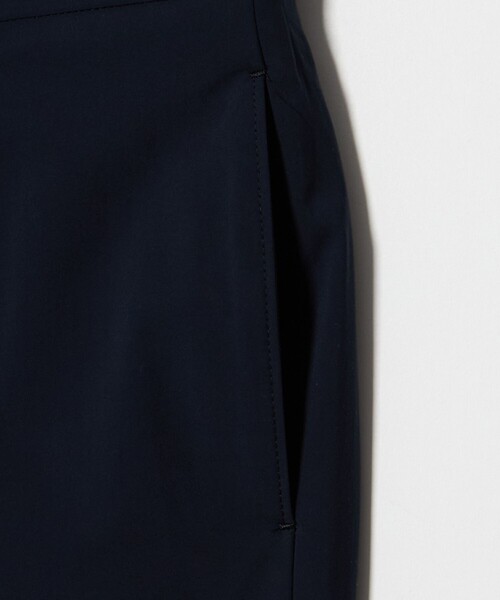 BEAUTY&YOUTH UNITED ARROWS(ビューティーアンドユースユナイテッドアローズ)の「クール 1プリーツ テーパード スラックス NO.7 接触冷感 ヨコストレッチ(スラックス・メンズ・ネイビー/ナチュラル/ブラック・S/M/XL/L)」の17枚目の写真