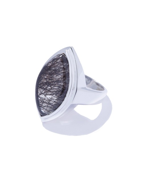 quip queint（クイップクエイント）の「【quip queint】nebula ring black rutille/ネビュラ リング ブラックルチル QU289（リング・レディース・シルバー・15 /13/11/9）」の3枚目の写真