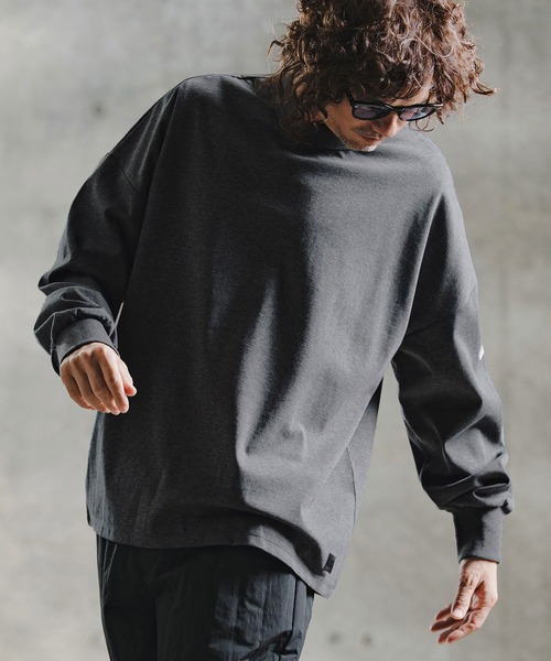 GLIMCLAP(グリムクラップ)の「mlt5759-Smooth Jersey LS Tee ロングスリーブTシャツ(211-021-gla-cg)(Tシャツ/カットソー・メンズ・チャコールグレー/ホワイト/ミックスグレー/ブラック/ネイビー・L/M/S)」の18枚目の写真