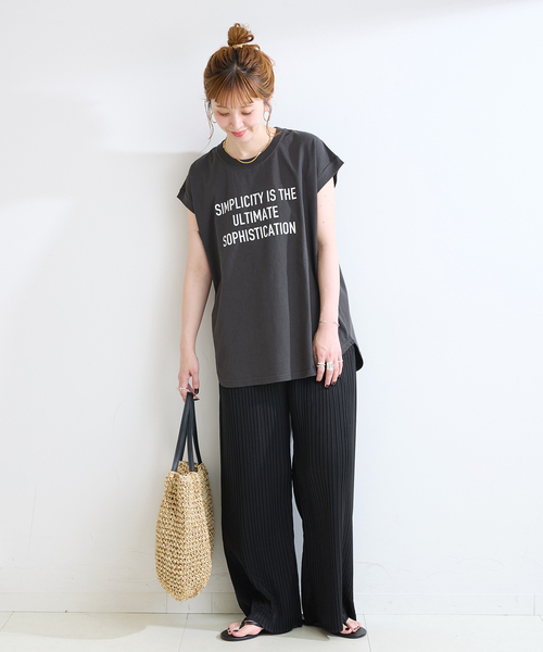 B.C STOCK（ベーセーストック）の「ウォッシャブル / UVケア / クリスタルプリーツサマーパンツ（その他パンツ・レディース・ブラック/ライトグレー/ブルー系その他・FREE）」の4枚目の写真