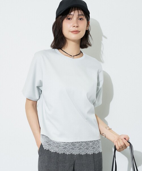 INDIVI(インディヴィ)の「【汗ジミ防止/接触冷感】裾レースドルマンTシャツ(Tシャツ/カットソー・レディース・ホワイト/ライトグレー/グリーン系/ブラック・05/15 /13/38/34/19)」の6枚目の写真
