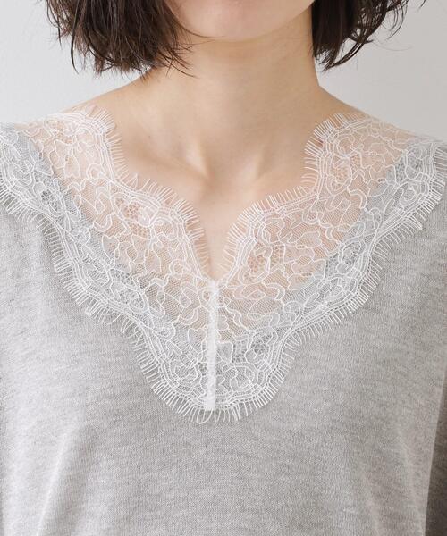 THE SHOP TK （ザ ショップ ティーケー ）の「ほんのりきらめく レース切り替え スパークシアーニット（ニット/セーター・レディース・ブラック/ライトグレー/ベージュ・12/13）」の6枚目の写真