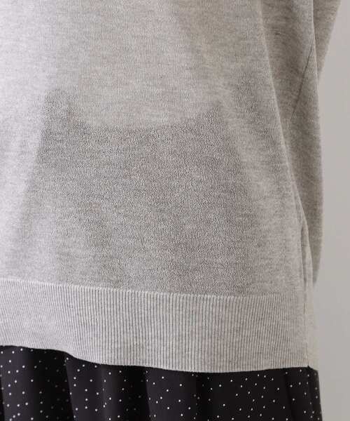THE SHOP TK （ザ ショップ ティーケー ）の「ほんのりきらめく レース切り替え スパークシアーニット（ニット/セーター・レディース・ブラック/ライトグレー/ベージュ・12/13）」の4枚目の写真