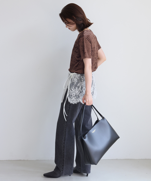 SLOBE IENA(スローブイエナ)の「メッシュベロアプルオーバー(Tシャツ/カットソー・レディース・ブラック/アイボリー/ブラウン・FREE)」の14枚目の写真