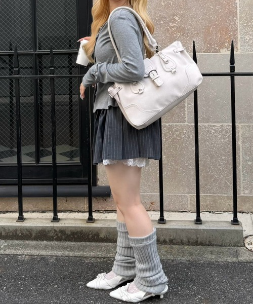 APPORTE PAR LES MARCHES(アポルテパーレマルシェ)の「ヘルシーな抜け感をプラスする、リブプルオーバー(Tシャツ/カットソー・レディース・ブラック/グレー・FREE)」の7枚目の写真