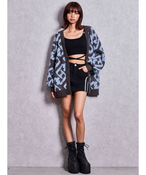 GYDA(ジェイダ)の「BRONZE GLOW PLATFORMレースアップショートブーツ(ブーツ・レディース・ブラック/キャメル・LARGE/MEDIUM/SMALL)」の20枚目の写真