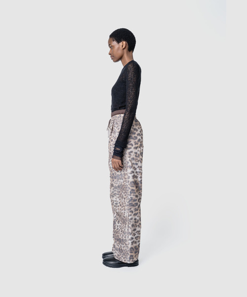 muller of yoshiokubo(ミュラーオブヨシオクボ)の「muller of yoshiokubo ミュラーオブヨシオクボ / DOUBLE WAIST PANTS ダブルウエストパンツ / MLF26417(その他パンツ・レディース・レオパード・38)」の6枚目の写真