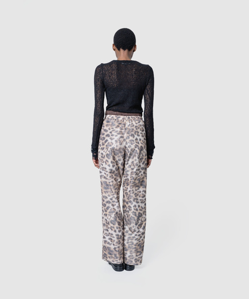 muller of yoshiokubo(ミュラーオブヨシオクボ)の「muller of yoshiokubo ミュラーオブヨシオクボ / DOUBLE WAIST PANTS ダブルウエストパンツ / MLF26417(その他パンツ・レディース・レオパード・38)」の7枚目の写真