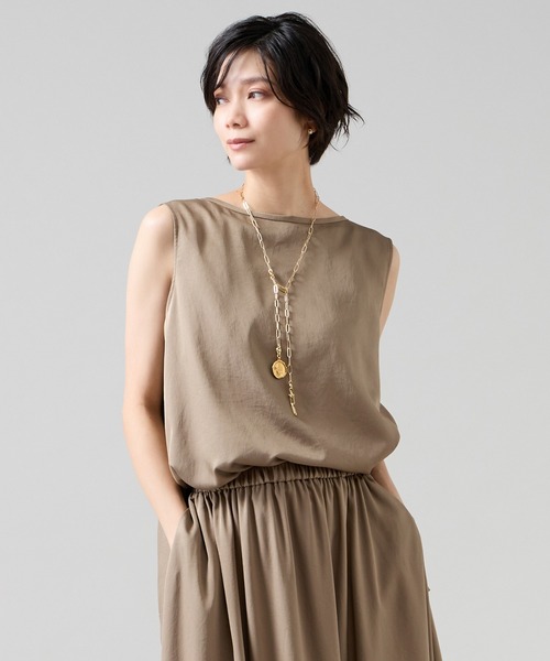 Liesse(リエス)の「サテンノースリーブブラウス(セットアップ可)(シャツ/ブラウス・レディース・ピンク/カーキ/ブラック・FREE)」の15枚目の写真