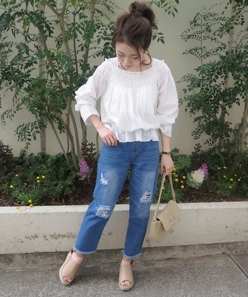 Chico（チコ）の「2WAYカラミチュニック（シャツ/ブラウス・レディース・ホワイト/モスグリーン/ブルー系その他・FREE）」の20枚目の写真