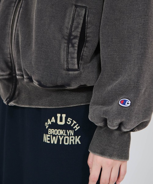 Champion(チャンピオン)の「【Champion/チャンピオン】レディース ジップスウェットカーディガン(スウェット・レディース・ブルー系その他3/ダークネイビー・MEDIUM/LARGE)」の4枚目の写真