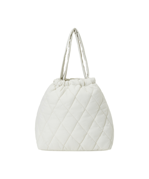 Rest&Recreation(レストアンドレクリエーション)の「QUILTED BUCKET BAG - IVORY(ショルダーバッグ・レディース・その他・ONE)」の3枚目の写真
