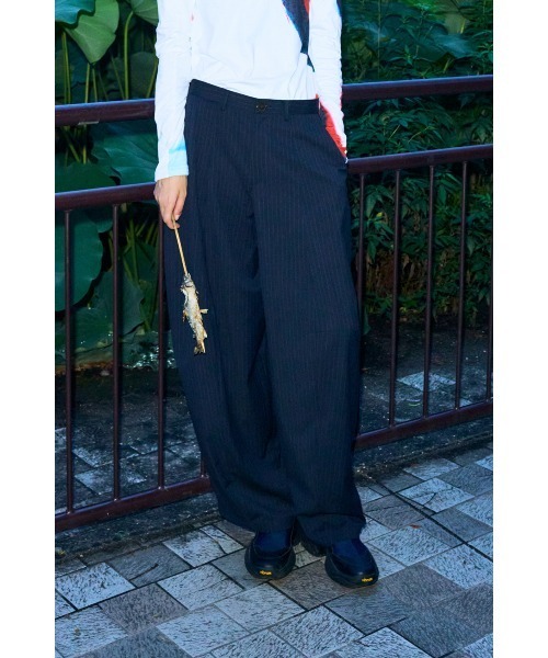 nagonstans(ナゴンスタンス)の「oval wide pants(その他パンツ・レディース・チャコールグレー/ダークネイビー・MEDIUM/SMALL)」の1枚目の写真