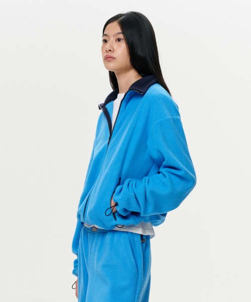 ERA(エラ)の「UNISEX ERA POLAR FLEECE ZIP-UP - CAPRI BLUE(その他アウター・レディース・その他・SMALL/MEDIUM/LARGE)」の3枚目の写真