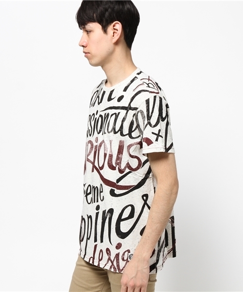 Desigual(デシグアル)の「「Desigual/デシグアル」グラフィカルTシャツ(Tシャツ/カットソー・メンズ・ブルー系その他/ホワイト系その他・LARGE/SMALL/MEDIUM/X-LARGE)」の3枚目の写真