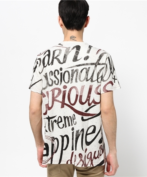 Desigual(デシグアル)の「「Desigual/デシグアル」グラフィカルTシャツ(Tシャツ/カットソー・メンズ・ブルー系その他/ホワイト系その他・LARGE/SMALL/MEDIUM/X-LARGE)」の4枚目の写真