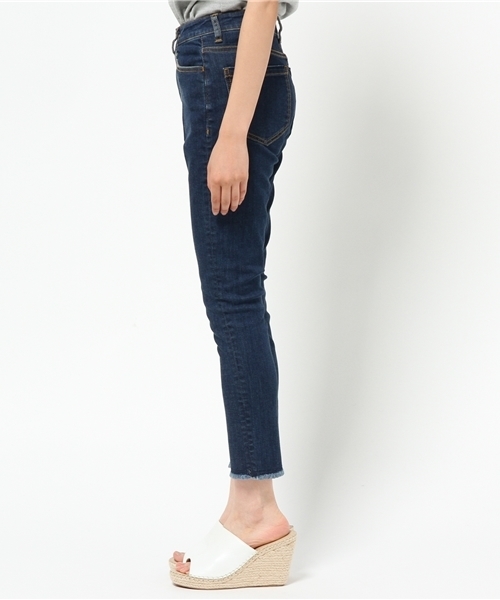 N.（N. Natural Beauty Basic）（エヌエヌナチュラルビューティーベーシック）の「ストレッチフリンジスキニー（デニムパンツ・レディース・ブラック/ネイビー/ブルー・MEDIUM/SMALL）」の5枚目の写真