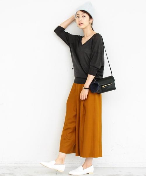 BEAUTY&YOUTH UNITED ARROWS（ビューティーアンドユースユナイテッドアローズ）の「BY∴ サキソニーガウチョ8分丈パンツ◆（その他パンツ・レディース・ネイビー/ライトグレー/マスタード/その他1・SMALL/MEDIUM）」の5枚目の写真