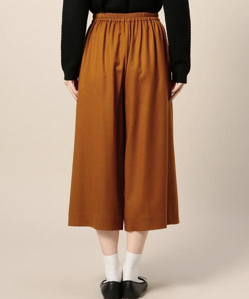 BEAUTY&YOUTH UNITED ARROWS（ビューティーアンドユースユナイテッドアローズ）の「BY∴ サキソニーガウチョ8分丈パンツ◆（その他パンツ・レディース・ネイビー/ライトグレー/マスタード/その他1・SMALL/MEDIUM）」の17枚目の写真