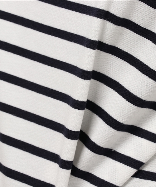 NATURAL BEAUTY BASIC(ナチュラルビューティーベーシック)の「ベーシックボーダーカットソー(Tシャツ/カットソー・レディース・ベージュ系その他/ダークネイビー/オフホワイト・MEDIUM)」の11枚目の写真