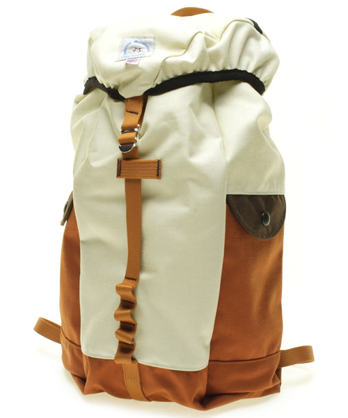 BEAMS BOY（ビームスボーイ）の「EPPERSON MOUNTAINEERING / Climb Pak 10FW（バックパック/リュック・レディース・ナチュラル/ブラウン・ONE SIZE）」の2枚目の写真