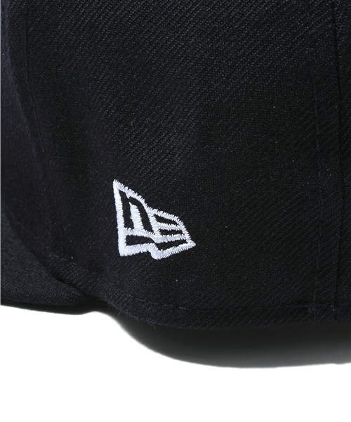 XLARGE（エクストララージ）の「WALKING APE NEWERA CAP（キャップ・メンズ・ブラック/ブラウン/カーキ/オリーブ/ネイビー・7 3/8/7 1/2/7 5/8）」の10枚目の写真