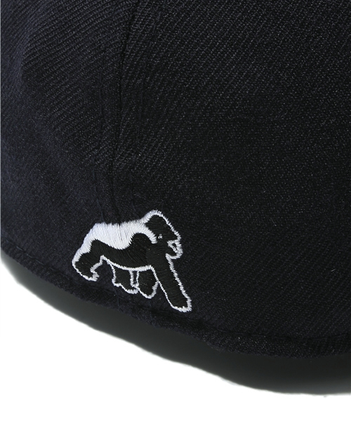XLARGE（エクストララージ）の「WALKING APE NEWERA CAP（キャップ・メンズ・ブラック/ブラウン/カーキ/オリーブ/ネイビー・7 3/8/7 1/2/7 5/8）」の11枚目の写真