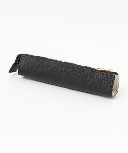 BLUE LABEL CRESTBRIDGE（ブルーレーベルクレストブリッジ）の「リボン
