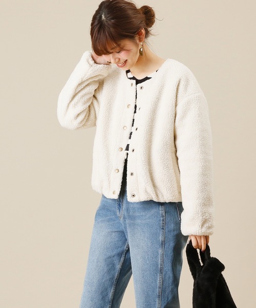 natural couture（ナチュラルクチュール）の「ピーチ*ボア リバーシブルブルゾン（ブルゾン・レディース・ブラック/カーキ・FREE）」の15枚目の写真