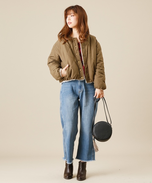 natural couture（ナチュラルクチュール）の「ピーチ*ボア リバーシブルブルゾン（ブルゾン・レディース・ブラック/カーキ・FREE）」の8枚目の写真