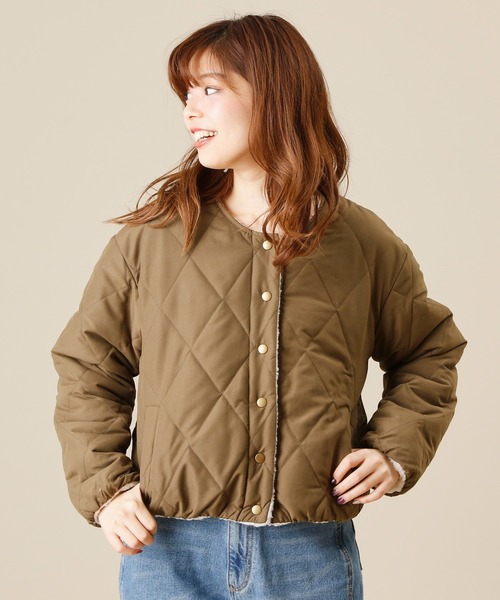 natural couture（ナチュラルクチュール）の「ピーチ*ボア リバーシブルブルゾン（ブルゾン・レディース・ブラック/カーキ・FREE）」の12枚目の写真