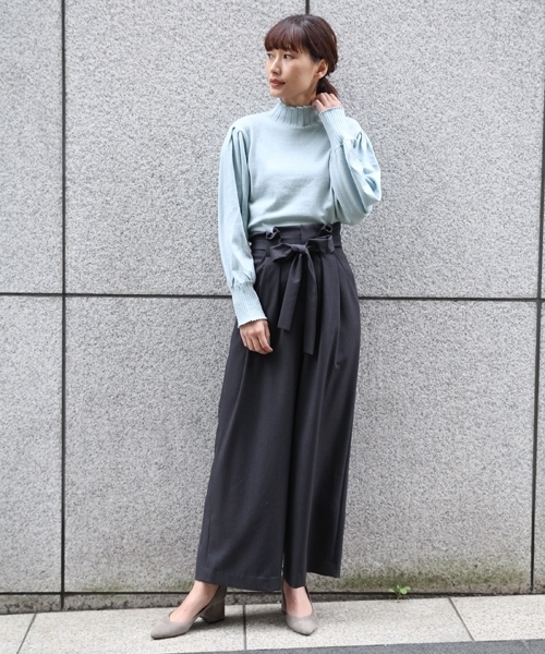 laboratory work(ラボラトリーワーク)の「スカラップニットプルオーバー(ニット/セーター・レディース・ブラック/グレー/ブルー/ベビーピンク・MEDIUM)」の17枚目の写真