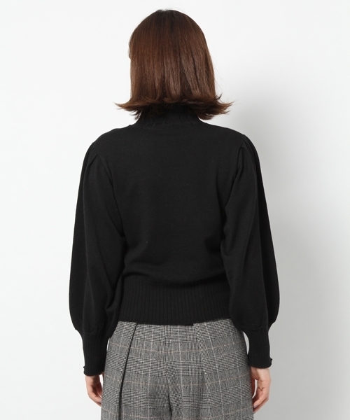 laboratory work(ラボラトリーワーク)の「スカラップニットプルオーバー(ニット/セーター・レディース・ブラック/グレー/ブルー/ベビーピンク・MEDIUM)」の11枚目の写真