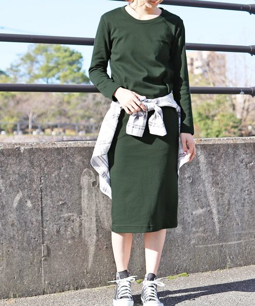 reca（レカ）の「クルーネックスウェットリラックスロングワンピース（ワンピース・レディース・ネイビー/ホワイト系その他/ブラック/ライトグレー/ダークグレー/カーキ/ブルー系その他/モカ・L/M）」の6枚目の写真