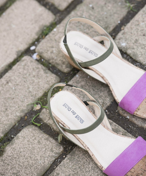 OLIVE des OLIVE(オリーブデオリーブ)の「配色サンダル(サンダル・レディース・ピンク/イエロー/ブラック・SMALL/LARGE/MEDIUM)」の12枚目の写真