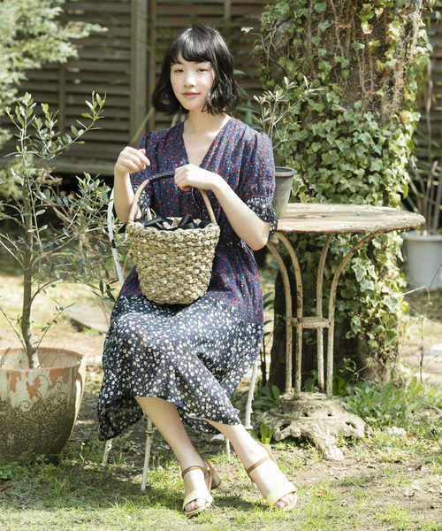 OLIVE des OLIVE(オリーブデオリーブ)の「配色サンダル(サンダル・レディース・ピンク/イエロー/ブラック・SMALL/LARGE/MEDIUM)」の13枚目の写真