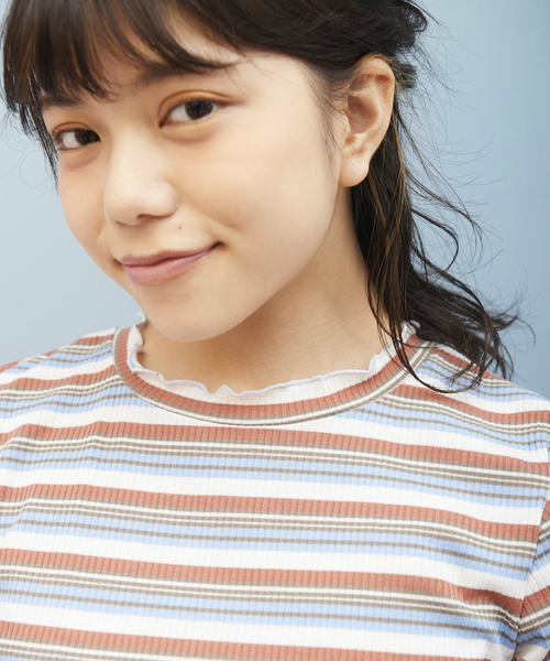 OLIVE des OLIVE（オリーブデオリーブ）の「チビハイネックプルオーバー（Tシャツ/カットソー・レディース・ブラック/オフホワイト/ピンク/イエロー/キャメル/ワイン・FREE）」の14枚目の写真