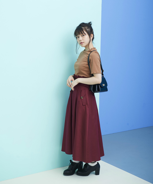 OLIVE des OLIVE（オリーブデオリーブ）の「チビハイネックプルオーバー（Tシャツ/カットソー・レディース・ブラック/オフホワイト/ピンク/イエロー/キャメル/ワイン・FREE）」の19枚目の写真