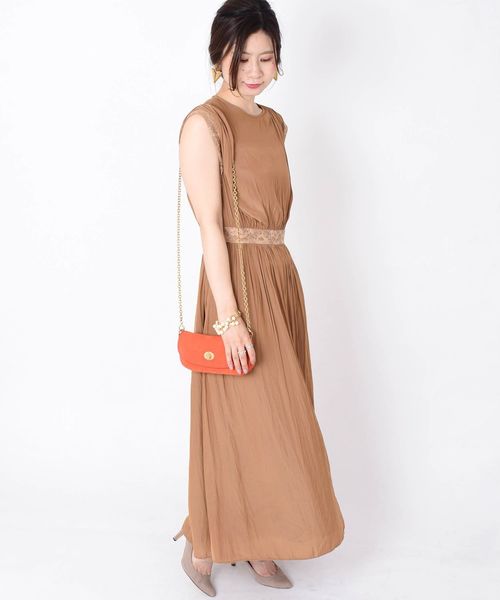 安いそれに目立つ Little Black サテンマキシワンピース Beige 在庫限りッ アウトレット Mclimmobilier Com