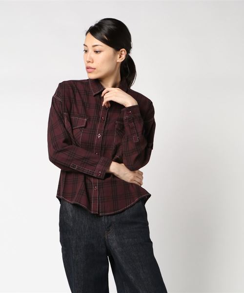 archives（アルシーヴ）の「綿チェックBIGシャツ（シャツ/ブラウス・レディース・ネイビー/マスタード/ワイン/ブラウン/パープル/キャメル・MEDIUM）」の6枚目の写真