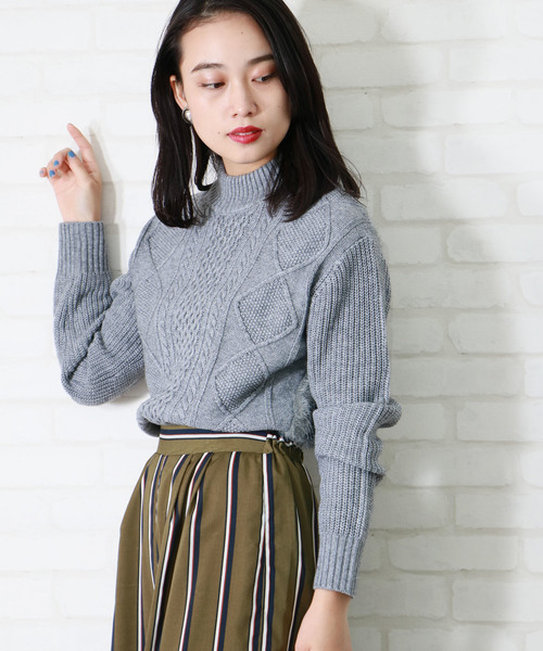 &g'aime(アンジェム)の「【表示しない】【&g'aime】ケーブル×フェザーニットチュニック(ニット/セーター・レディース・ネイビー/アイボリー/杢グレー・FREE)」の7枚目の写真