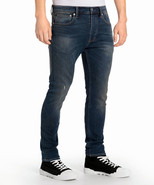 Calvin Klein Jeans（カルヴァンクラインジーンズ）の「ウォッシュ スキニージーンズ CKJ016（デニムパンツ・メンズ・ブルー・33/34/30inch/31inch/29inch/32inch）」の4枚目の写真