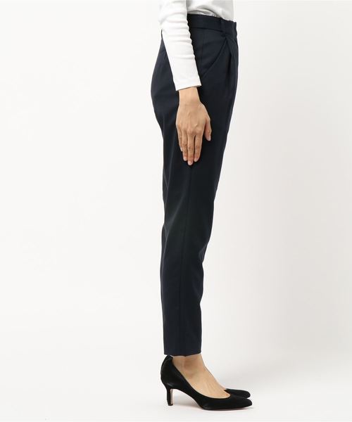 NATURAL BEAUTY BASIC（ナチュラルビューティーベーシック）の「【otonaMUSE 12月号掲載】ウォッシャブルサキソニーペグパンツ（その他パンツ・レディース・ネイビー/キャメル・SMALL/MEDIUM/X-SMALL）」の11枚目の写真