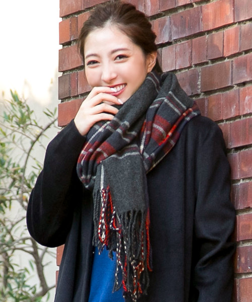 KOBE LETTUCE（コウベレタス）の「大判チェック柄ストール＊レディース/ショール/マフラー[J624]神戸レタス（ストール/ショール・レディース・ホワイト系その他/グレー系その他/ベージュ系その他/ブルー系その他/グレー系その他2/ホワイト系その他2・FREE）」の5枚目の写真