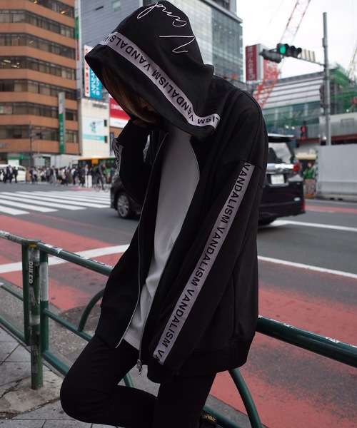 フェイクスエードラインZIPパーカー（パーカー）｜rovtski（ロフト