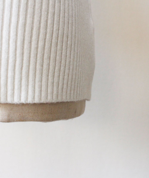 Sawa a la mode（サワアラモード）の「フリル襟と袖先レースのリブニットトップス（ニット/セーター・レディース・ホワイト・FREE）」の20枚目の写真