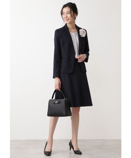 NATURAL BEAUTY BASIC（ナチュラルビューティーベーシック）の「〈ウォッシャブル〉TR SORONAオックス テーラードジャケット（テーラードジャケット・レディース・ベージュ/ネイビー・LARGE/MEDIUM/SMALL）」の19枚目の写真